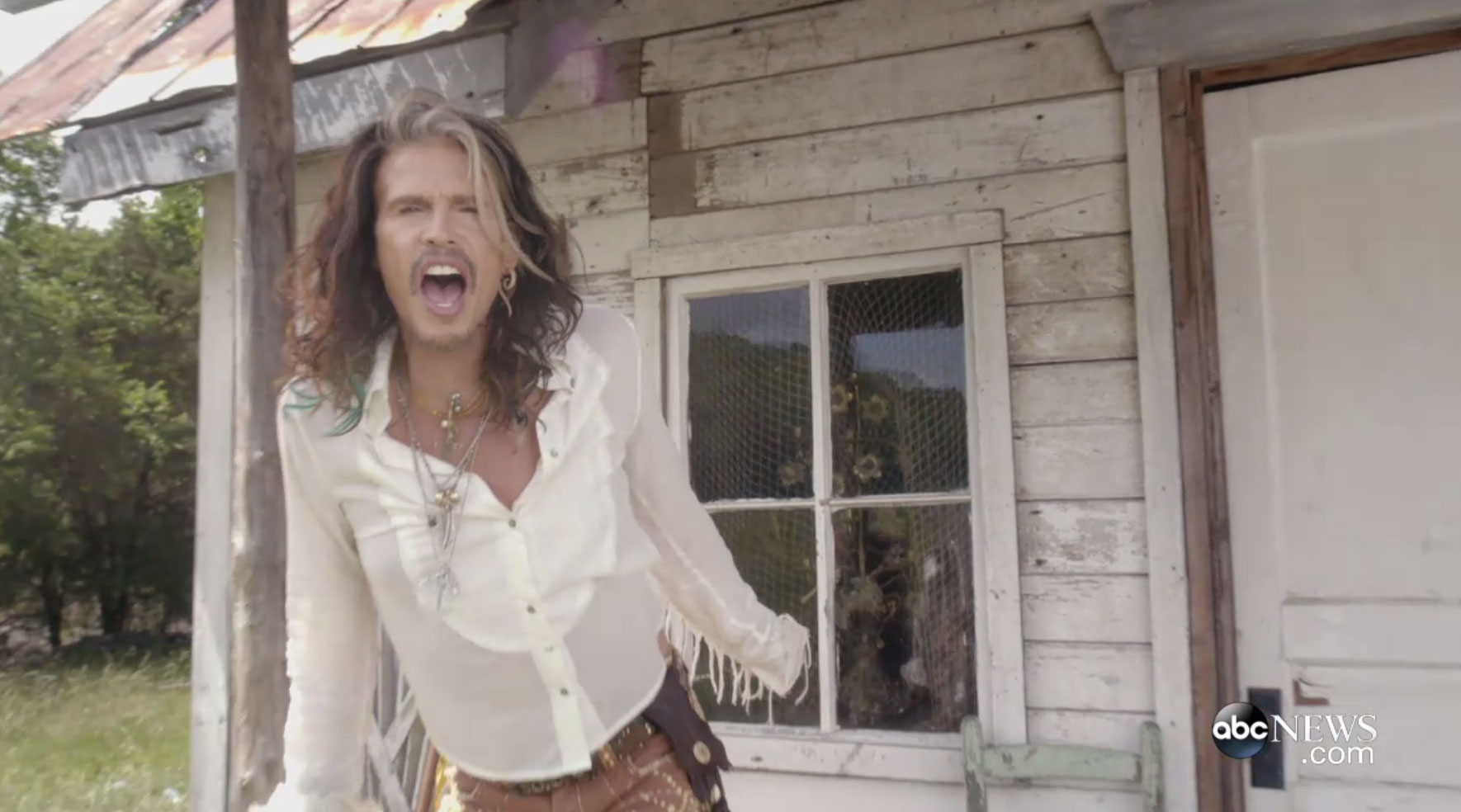 Mirá El Nuevo Video De Steven Tyler Love Is Your Name Aeromith Latinoamérica